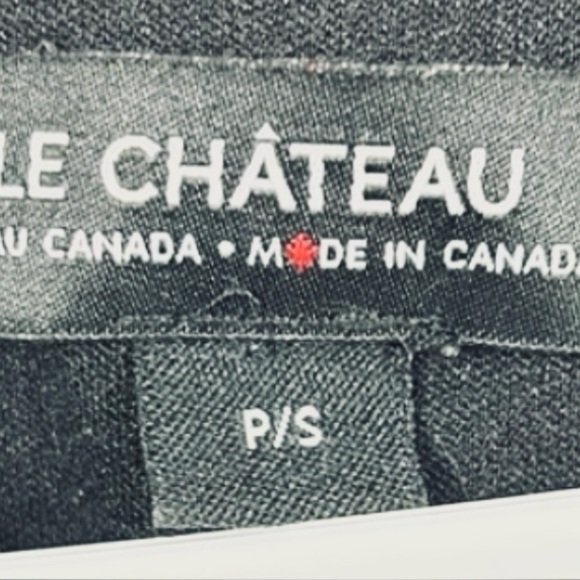 Le Château graphic retro dress, S, belted, peephole neckline, ‘40s style wrap - Picture 2 of 10